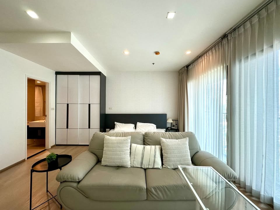 รูป Condo for Rent Next to BTS Thong Lo | Noble Remix Sukhumvit 36 Direct Skywalk Access | Line: @condobkk - รูปที่ 1/7