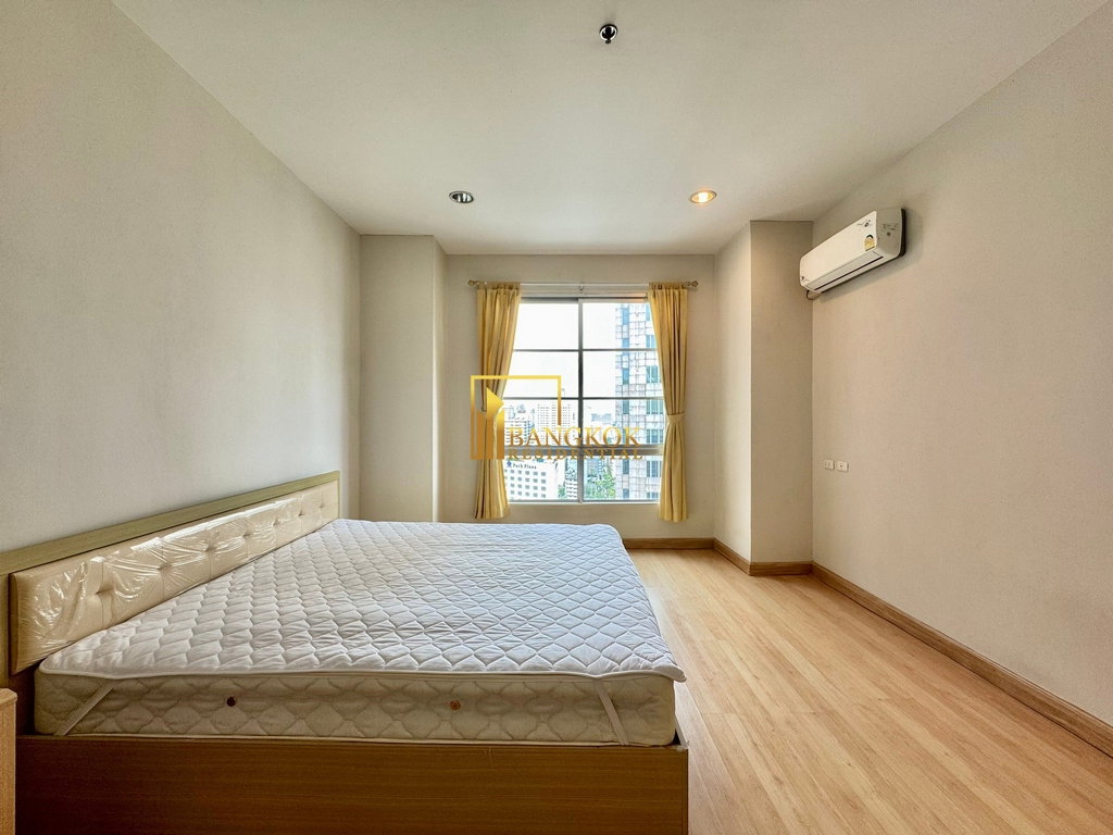 รูป Citi Smart | Charming 3 Bedroom Condo Near BTS Asoke - BR1216CD - รูปที่ 19/42