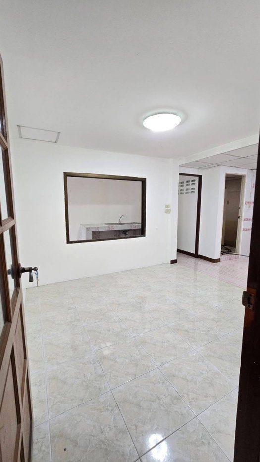 รูป 🏡✨ ให้เช่าบ้านเดี่ยวหลังใหญ่ ทำเล “เสนานิเวศน์ 1 – เกษตรนวมินทร์” 6 ห้องนอน 3 ห้องน้ำ เเหมาะอยู่อาศัย/โฮมออฟฟิศ - รูปที่ 8/9