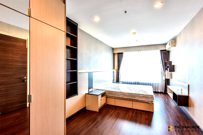 Condos for sale : Supalai Prima Riva  Ready-to-move-in Condo