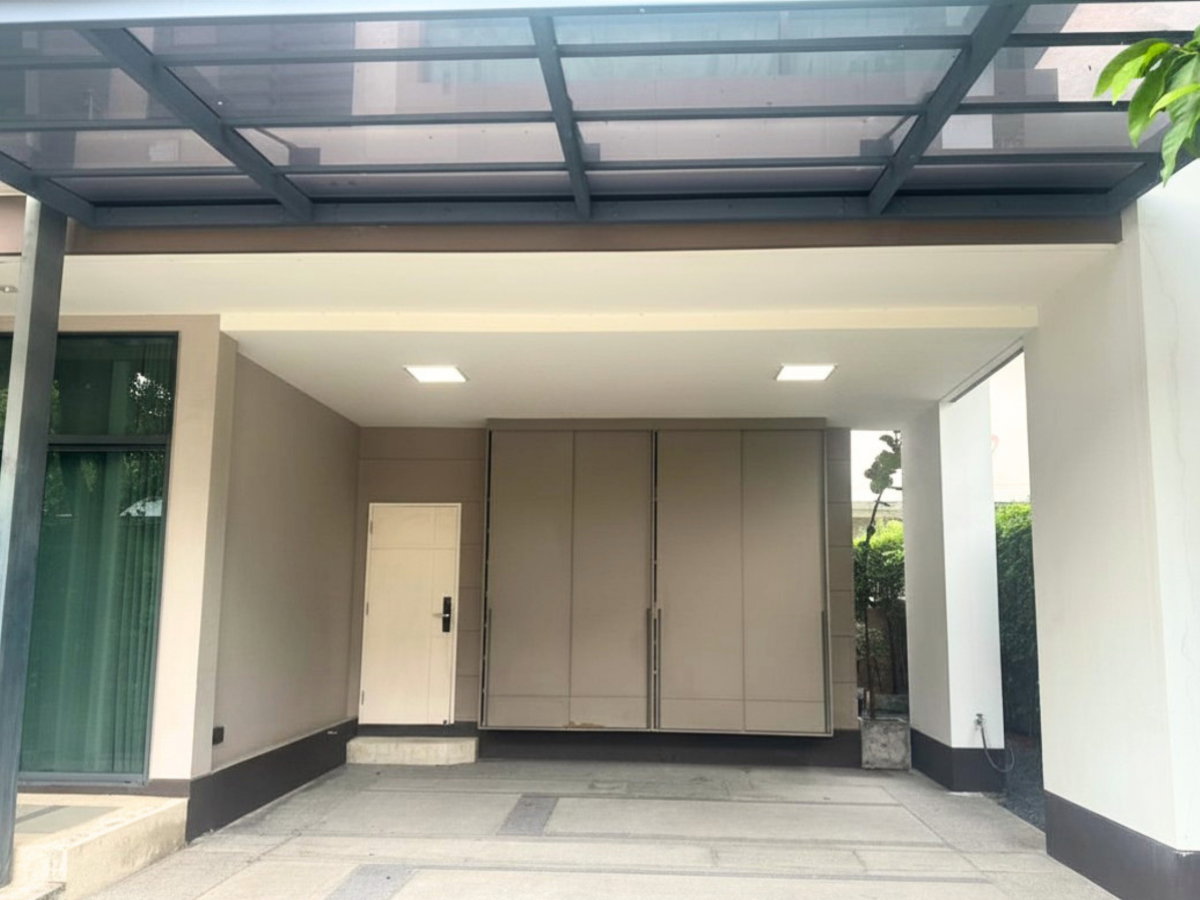 รูป ขาย บ้านเดี่ยวตกแต่งสวย ดูแลอย่างดีไม่เคยปล่อย.เช่า 5 นาทีถึงมอเตอร์เวย์ เศรษฐสิริ อ่อนนุช-ศรีนครินทร์ 50.8 ตร.ว. ทิศใต้ 3ห้องนอน 3ห้องน้ำ  - รูปที่ 3/30