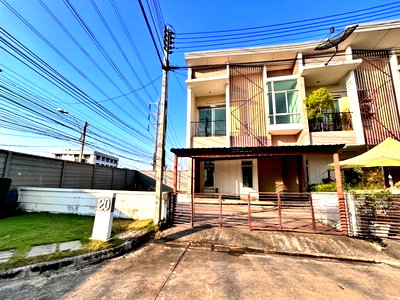 ทาวน์โฮม นิคมอุตสาหกรรม​บางกะดี : ขายทาวน์โฮมหลังมุม "อารมณ์บ้านเดี่ยว" พื้นที่ใหญ่สะใจ 55.7 ตร.ว. หมู่บ้านฮาบิทาวน์ โฟลด์ ติวานนท์ – แจ้งวัฒนะ | Habitown Fold Tiwanon-Chaengwattana