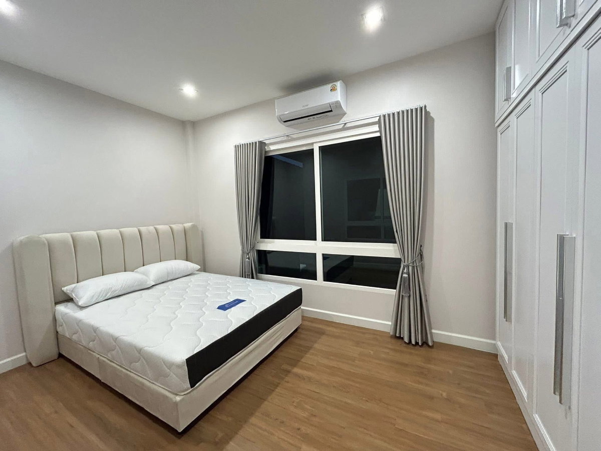 picture #R9882 🎉 240469 House for Rent: Grandio Phetkasem 81 - 5/17