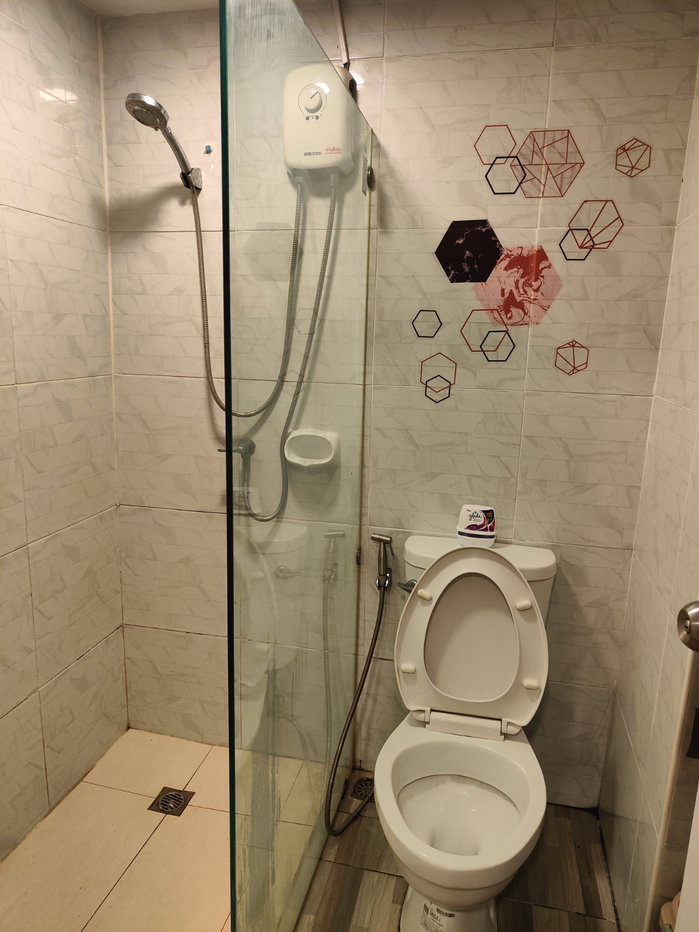 รูป ให้เช่าคอนโดในซ.ลาดพร้าว48 ราคาย่อมเยา พร้อมเฟอร์ฯ เครื่องใช้ไฟฟ้า ครบ! - รูปที่ 6/15