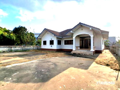 Houses for sale Amnat Charoen : HOME 188 Sq.w. Muang Amnat Charoen Amnat Charoen for 5M
