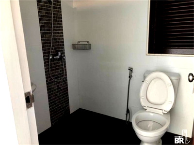 Condos for rent : Phayathai Plaza near Airport Rail Link Phaya Thai Station Looking for an owner for this special unit