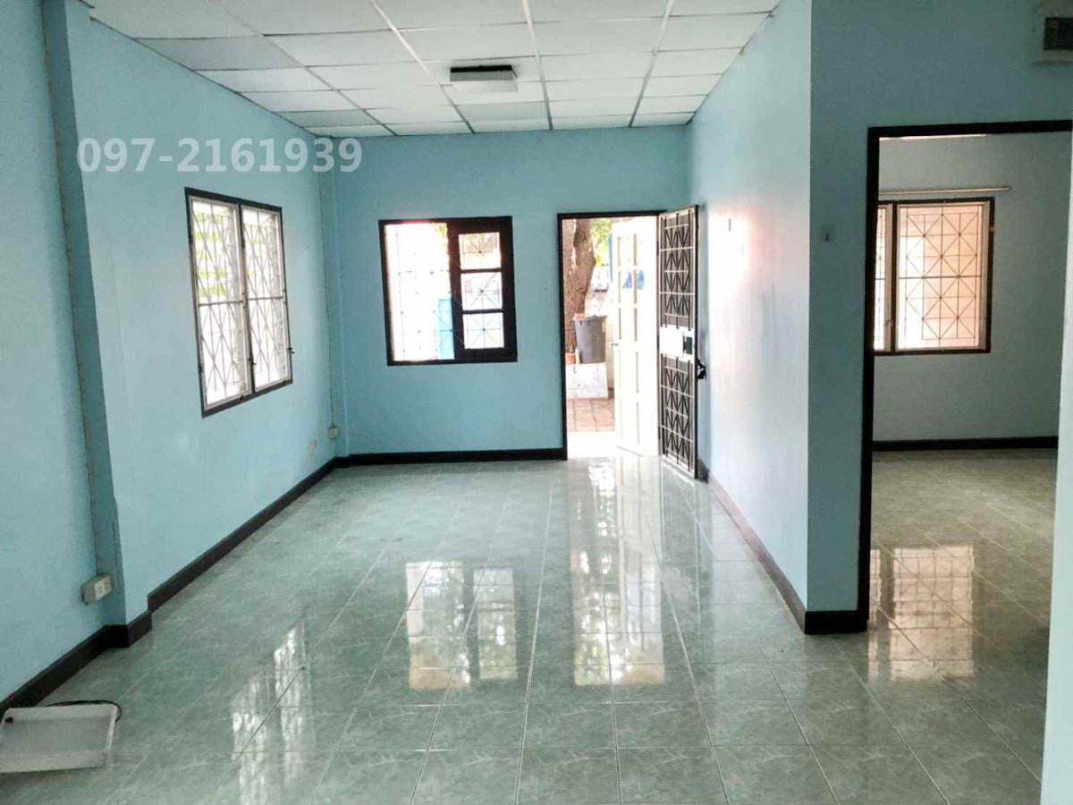 รูป ให้เช่าบ้านเดี่ยว 1 ชั้น เคหะธานี4 รามคำแหง มิสทีน  ทำเลดี พร้อมอยู่  - รูปที่ 3/12