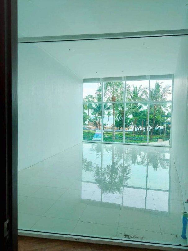 รูป ร้านค้าริมทะเลห้องมุมให้เช่า 45 ตร.ม โครงการโมเวนพิค เรสซิเดนซ์ พัทยา - รูปที่ 4/14