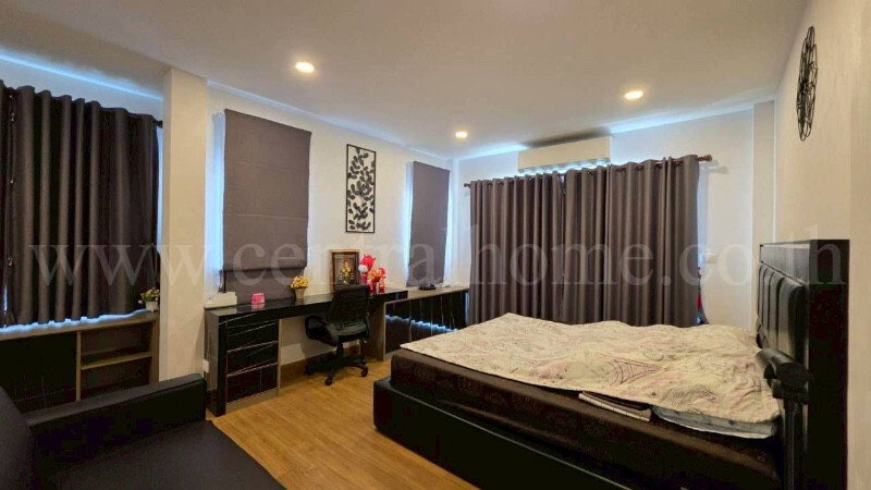 รูป บ้านเดี่ยว เซนโทร สาทร - กัลปพฤกษ์ หลังมุม ราคาถูก พร้อมอยู่ - รูปที่ 36/49