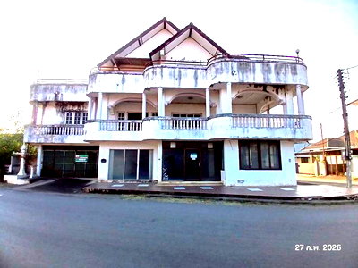 Shophouses for sale San Sai Chiang Mai : SHOP HOUSE 88.7 Sq.w. San Sai Chiang Mai for 5.2M
