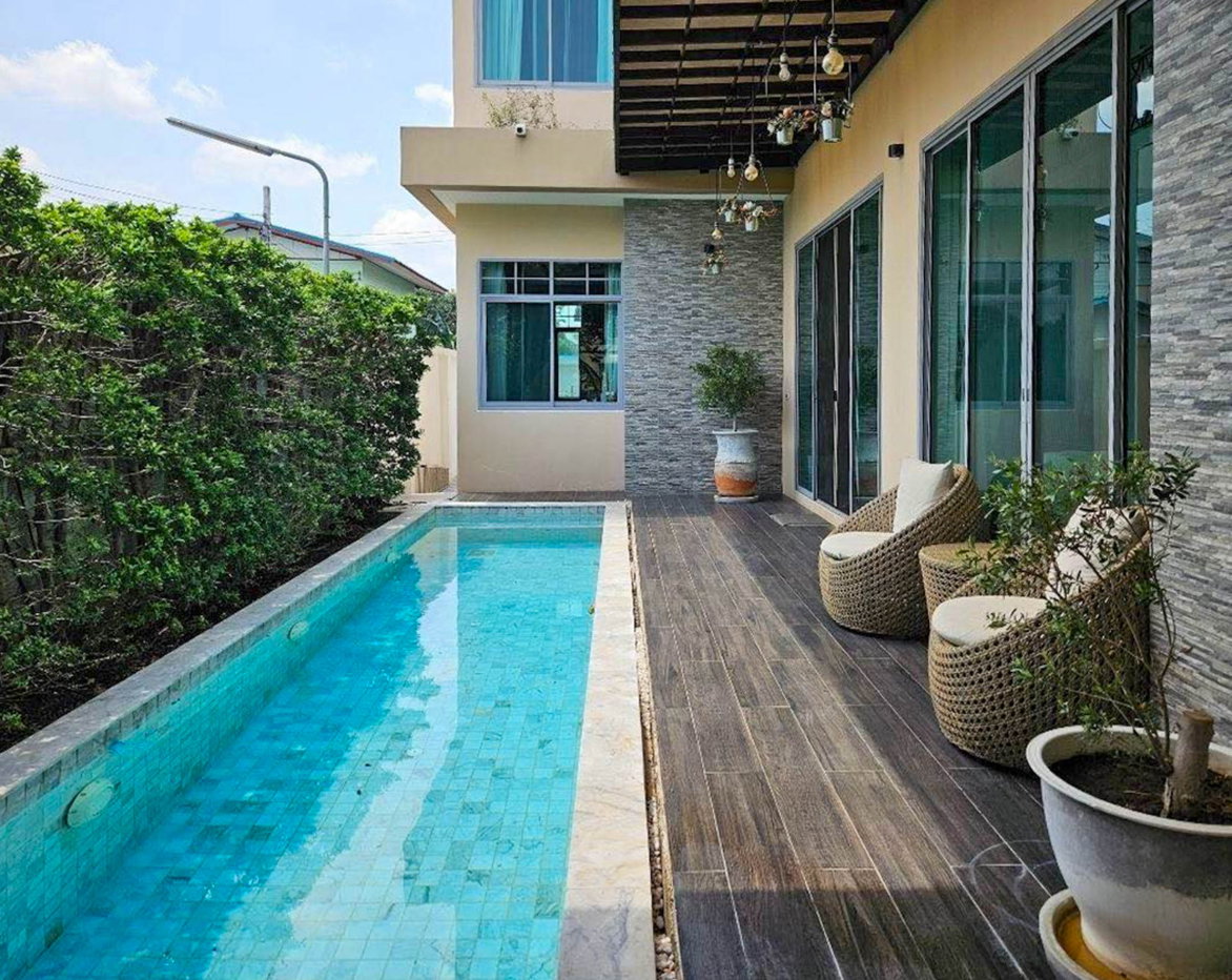 รูป เช่า บ้านเดี่ยวหรู โซนราชพฤกษ์ | 3 ห้องนอน 4 ห้องน้ำ พื้นที่ใช้สอย 400 ตร.ม. - รูปที่ 1/19