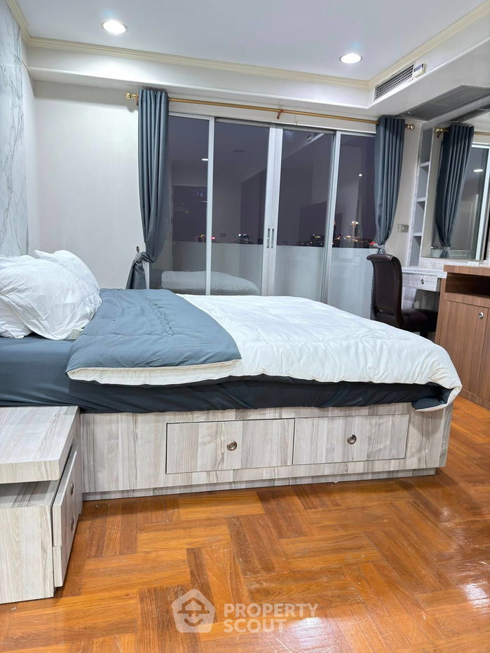 รูป คอนโด 3-ห้องนอน ที่ วิทยุ คอมเพล็กซ์ คอนโดมิเนียม ใกล้ BTS เพลินจิต (ID 2809637) - รูปที่ 16/35