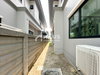 listing thumbnail image 37