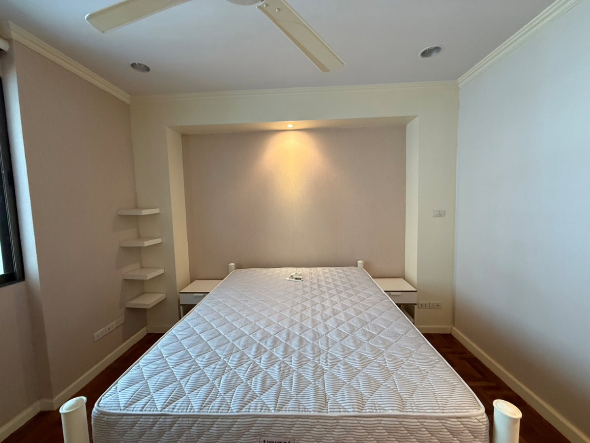 รูป ให้เช่าพรีเมียร์ คอนโด สุขุมวิท24 รับสัตว์เลี้ยง Line ID@757zwvfy - รูปที่ 6/15