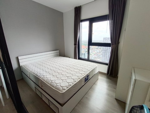 🌆 For Rent: The Base Phetkasem - Only 100 m from MRT | High Floor, City View | Fully Furnished, Move-in Ready @90condo 🌃