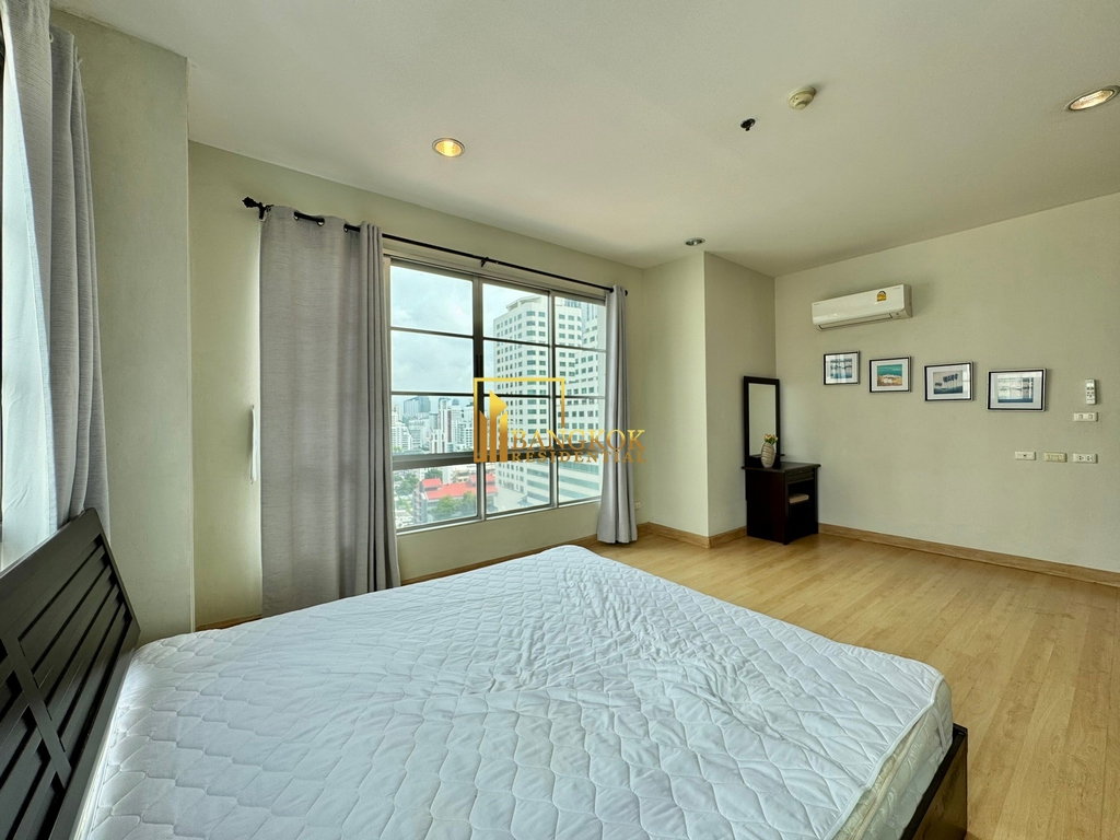 รูป Citi Smart | Charming 3 Bedroom Condo Near BTS Asoke - BR1216CD - รูปที่ 10/42