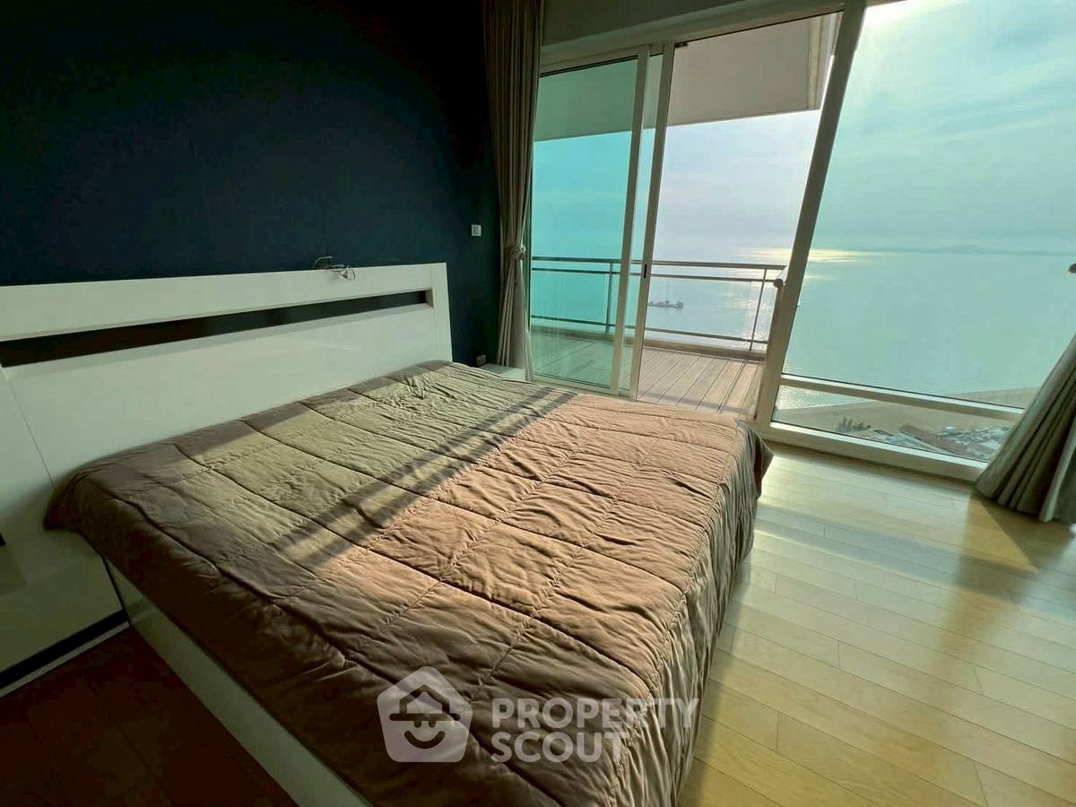 รูป คอนโด 2-ห้องนอน ที่ รีเฟล็คชั่น จอมเทียน บีช พัทยา ใกล้ เมืองพัทยา (ID 2819464) - รูปที่ 9/12