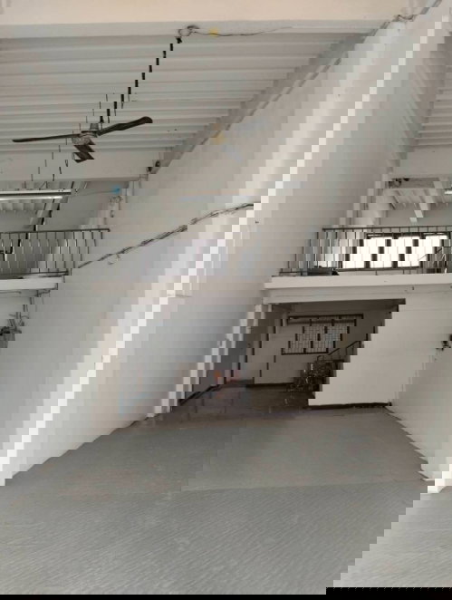 รูป ขายอาคารพาณิชย์ 22 ตร.วา, 4 ชั้นครึ่ง ติดถนนสุทธิสารวินิจฉัย ราคาถูก - รูปที่ 2/5