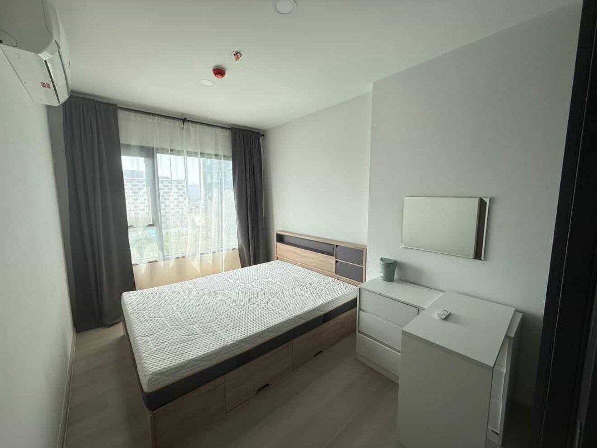 รูป เฟอร์ใหม่ วิวสระ พร้อมอยู่ 📢 Line : @085pucam / 0627941024 🥳 YKP Rental Condo - รูปที่ 2/11