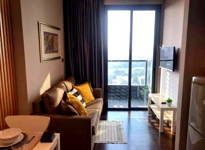 คอนโดให้เช่า : เช่าคอนโด The Lumpini 24/เดอะ ลุมพินี 24 (E6904025) ID Line : @condo101