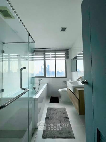 picture 2-BR Condo at Thru Thonglor in Bang Kapi (ID 2823524) - 4/15