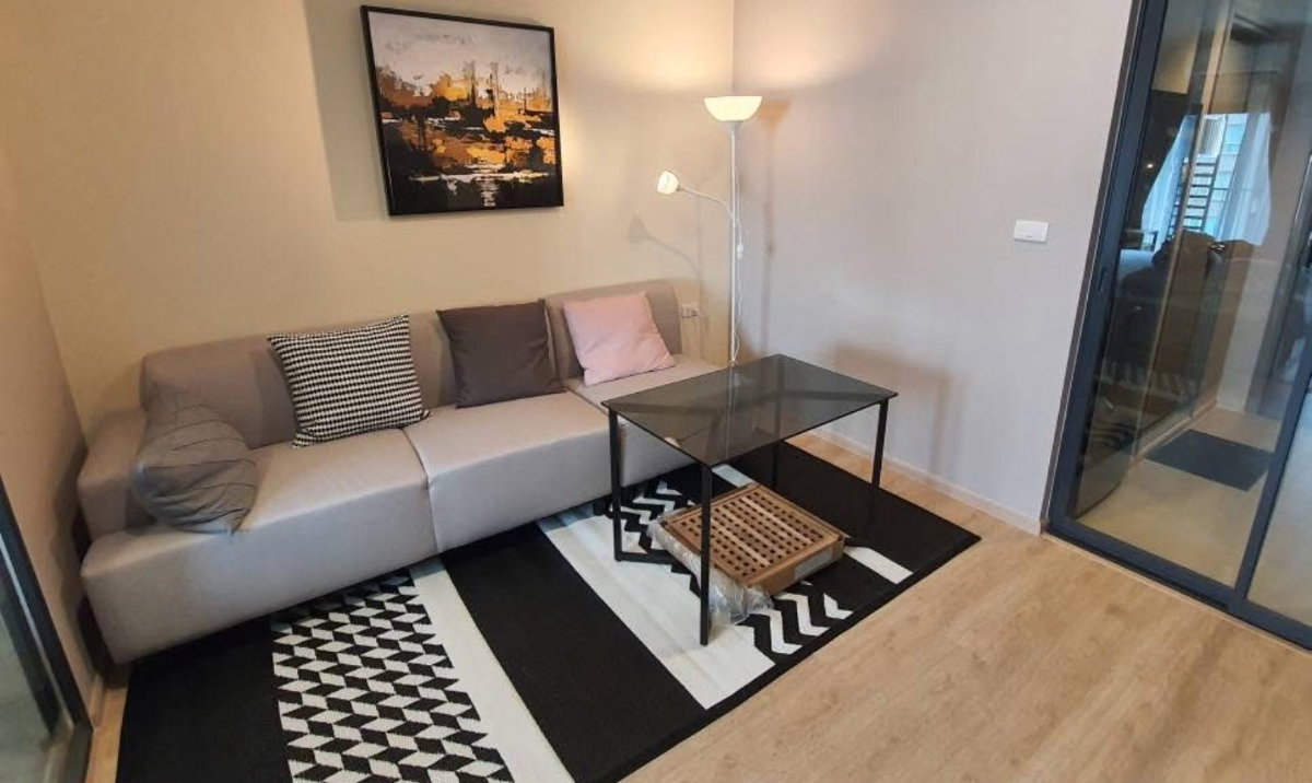 picture IDEO Sathorn - Wongwian          Yai  - 9/13