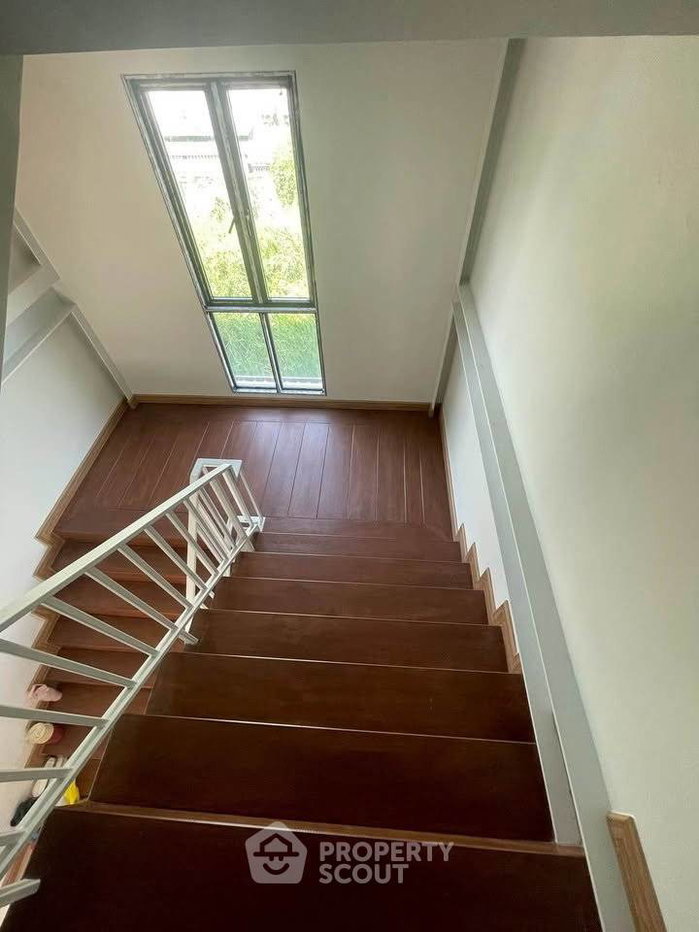 รูป ทาวน์เฮ้าส์ 3-ห้องนอน ที่ โกลเด้น ทาวน์ รัตนาธิเบศร์-สถานีรถไฟฟ้าไทรม้า ใกล้ MRT ไทรม้า (ID 2824636) - รูปที่ 13/28