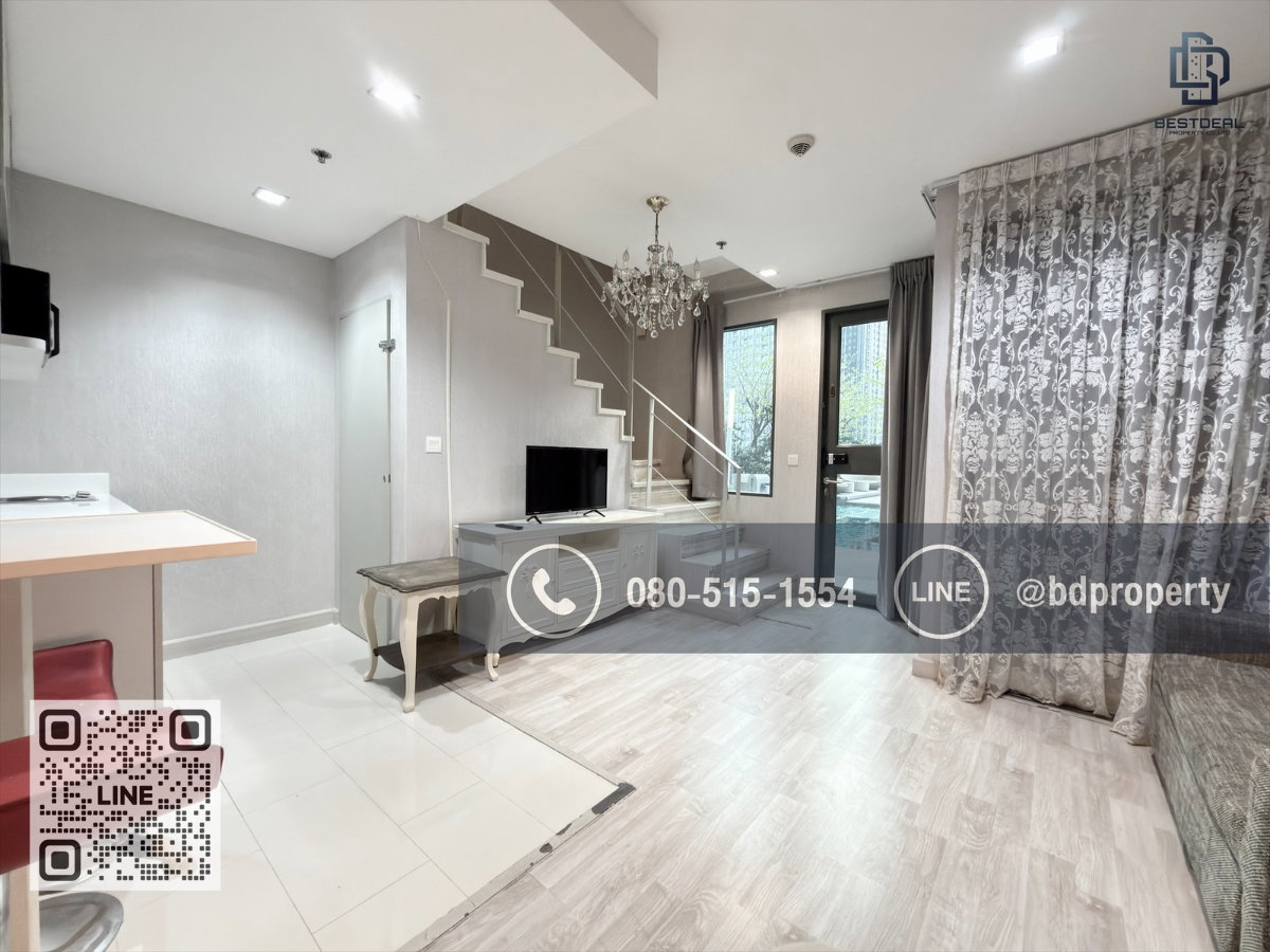 รูป Bestdeal ให้ด่วน!!! Duplex 1 Bed ราคา 18,000 บาท/เดือน  เฟอร์นิเจอร์และเครื่องใช้ไฟฟ้าครบพร้อมเข้าอยู่   ใกล้MRTและเซ็นทรัลพระราม 9 เพียง 80 ม. - รูปที่ 2/16
