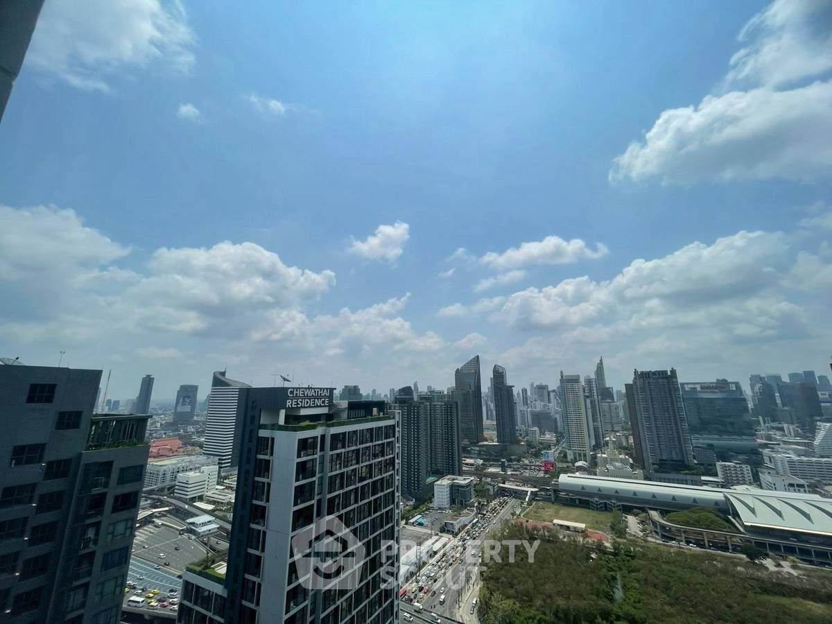 รูป คอนโด 2-ห้องนอน ที่ ไลฟ์ อโศก - พระราม 9 ใกล้ MRT พระราม 9 (ID 2823427) - รูปที่ 11/11