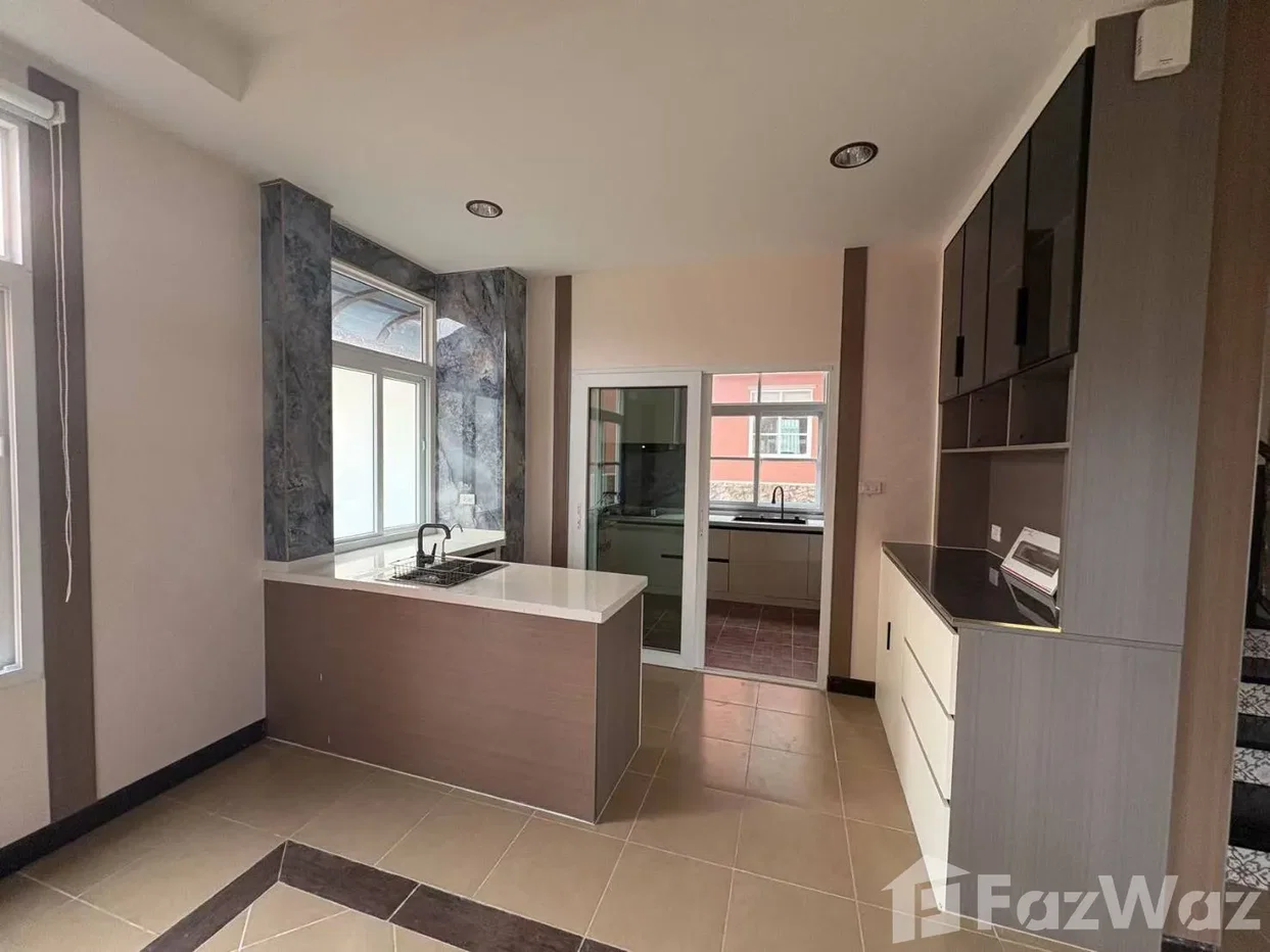 รูป บ้านเดี่ยวให้เช่า 3 ห้องนอน ในโครงการ แอมพิโอ พัทยา 6207227 - รูปที่ 3/8