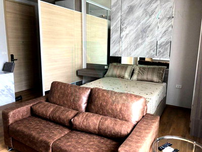 Condos for rent BTS Asok : 📌 For Rent Condo PARK 24 Building A, Floor 25,Studio, Room size 34.00 sqm