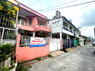 Townhouses for rent Somdet Phra Pinklao : [For rent] 2-storey townhouse, good location, potential - Soi Somdej Phra Pinklao 17 (opposite Pata)