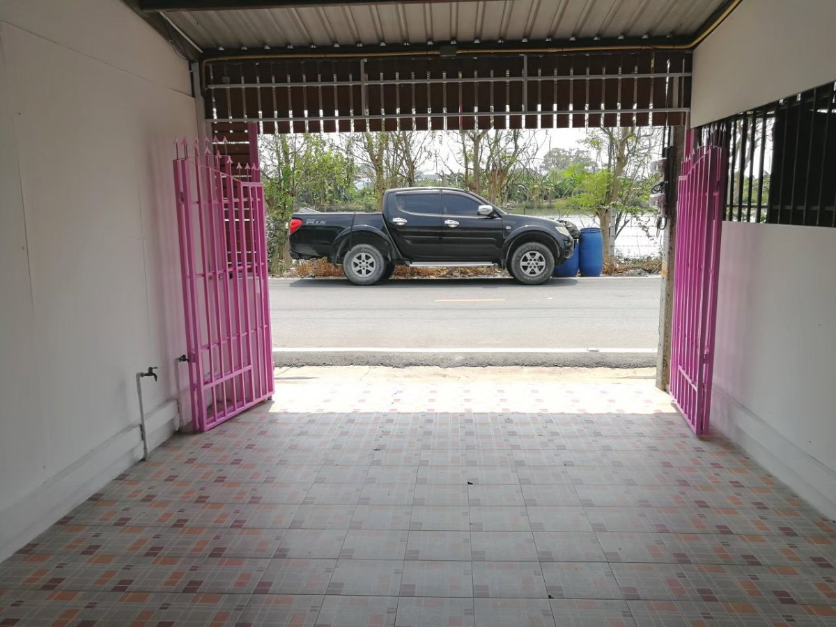 รูป ขายทาวเฮ้าส์ 20 ตรม พร้อมคนเช่า - รูปที่ 2/16