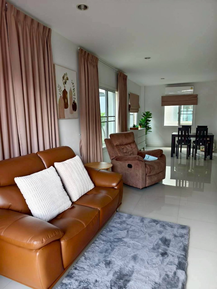 รูป 🏡 บ้านให้เช่า Urbana 5 | ใกล้โรงเรียนนานาชาติ เพียง 24,000 บาท/เดือน - รูปที่ 4/19
