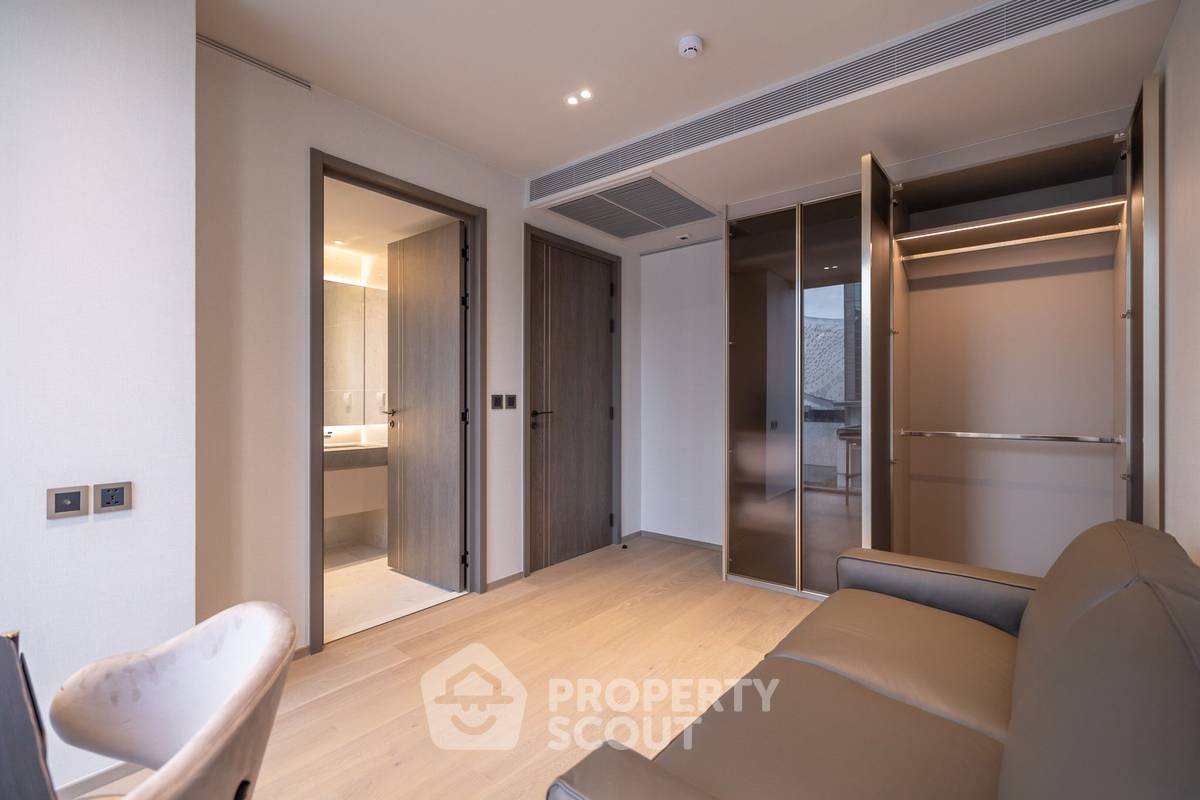 picture 2-BR Condo at Tonson One Residence near BTS Chit Lom (ID 1378864) - 16/20