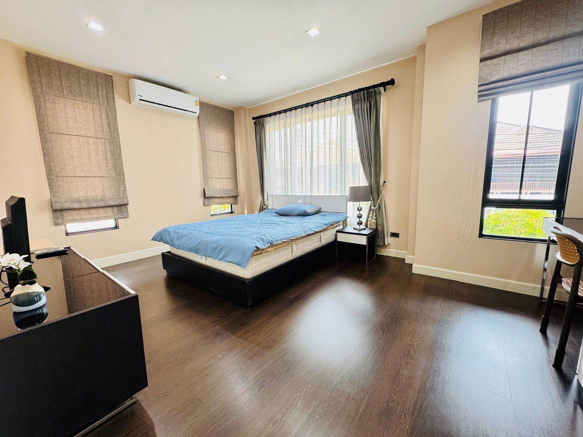 รูป บ้านสวยครบจบในหลังเดียว ในโครงการคุณภาพ ใกล้สิ่งอำนวยความสะดวกมากมาย เฟอร์ครบ พร้อมเข้าอยู่  - รูปที่ 5/6