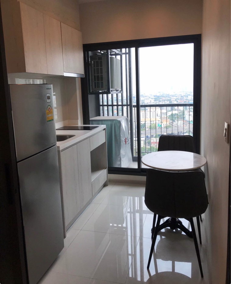 picture Life Sukhumvit                      48  - 6/9