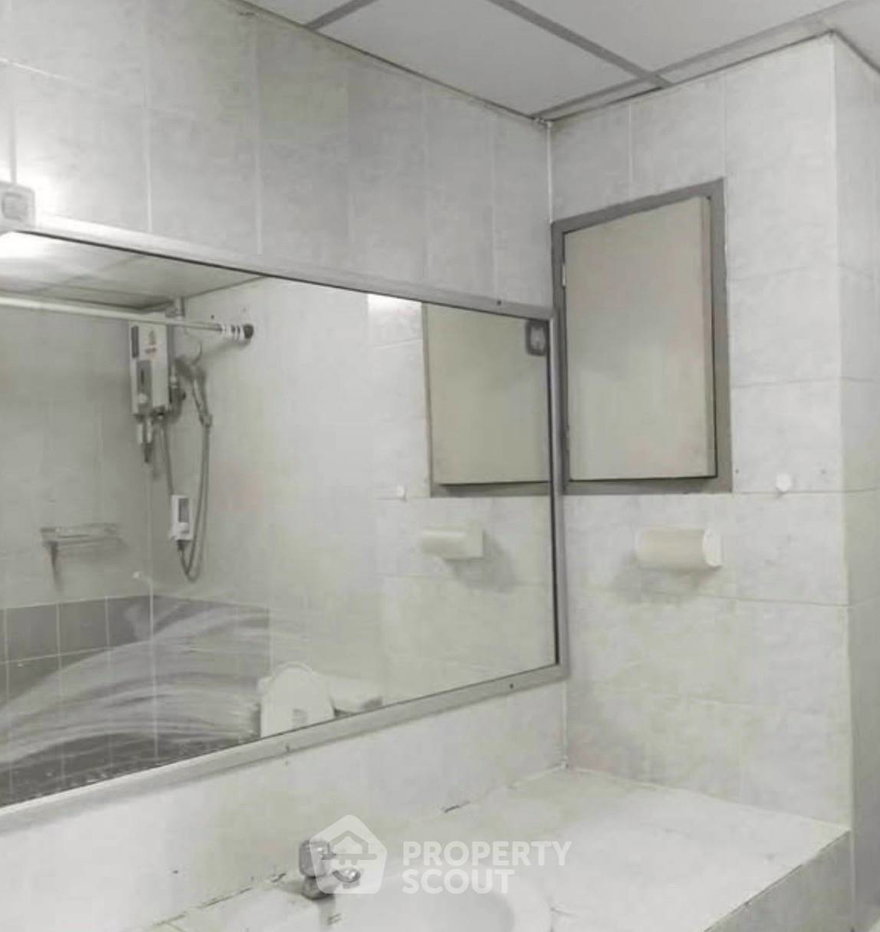 รูป คอนโด 3-ห้องนอน ที่ ไดนาสตี้ คอนโดมิเนียม ใน สะพานสอง (ID 2815094) - รูปที่ 5/5