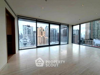 ขายคอนโด : คอนโด 2-ห้องนอน ที่ สโคป หลังสวน ใกล้ BTS ชิดลม (ID 2821985)