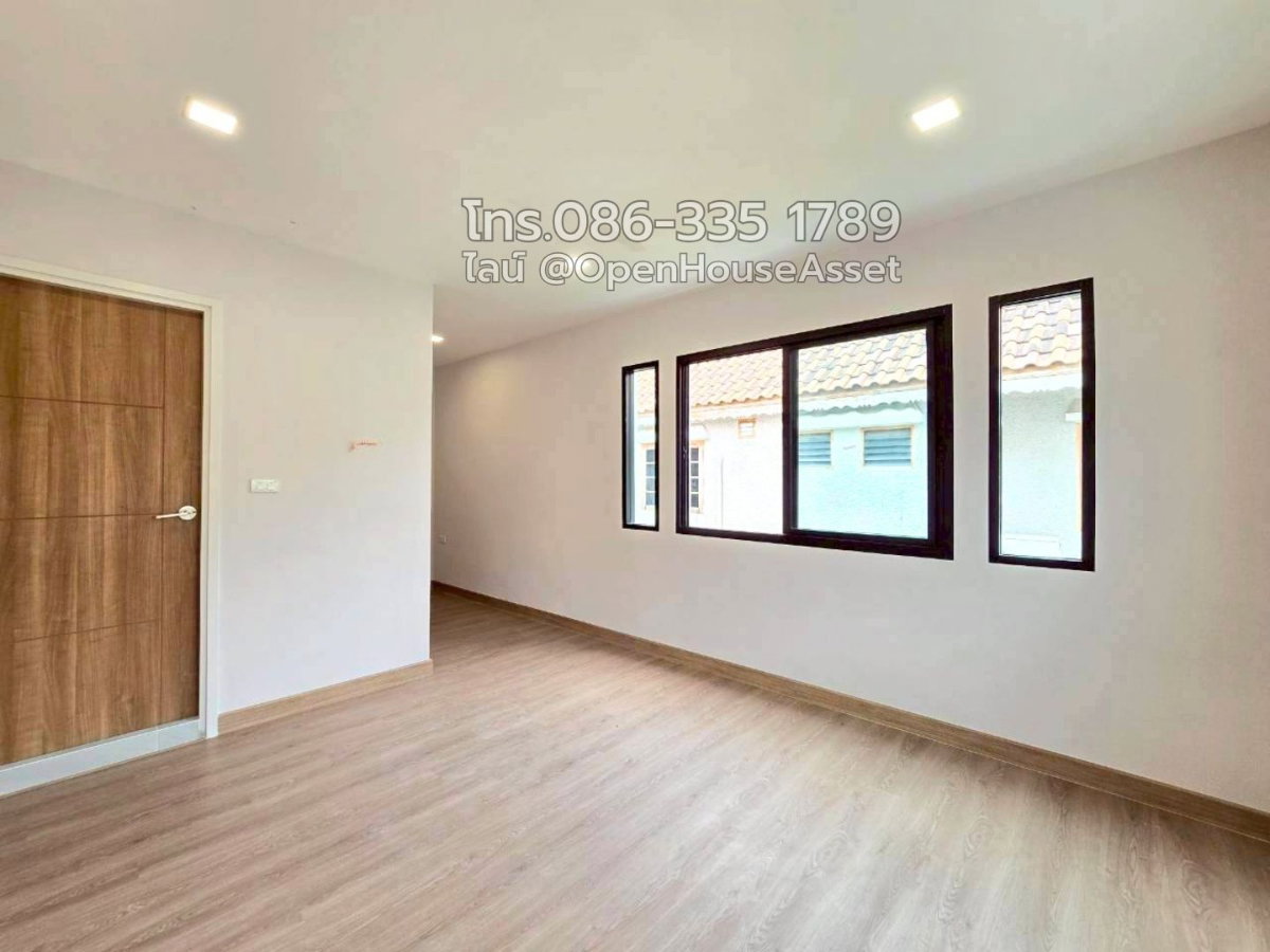 รูป บ้านเดี่ยวโครงการ ลดาวัลย์ ปิ่นเกล้า แบรนด์ LH รีโนเวทใหม่เอี่ยมทั้งหลัง สไตล์มินิมอลโมเดิร์นพร้อมเข้าอยู่ พื้นที่ใช้สอยจุใจ 348 ตร.ม. ฟังก์ชันครบ - รูปที่ 17/18