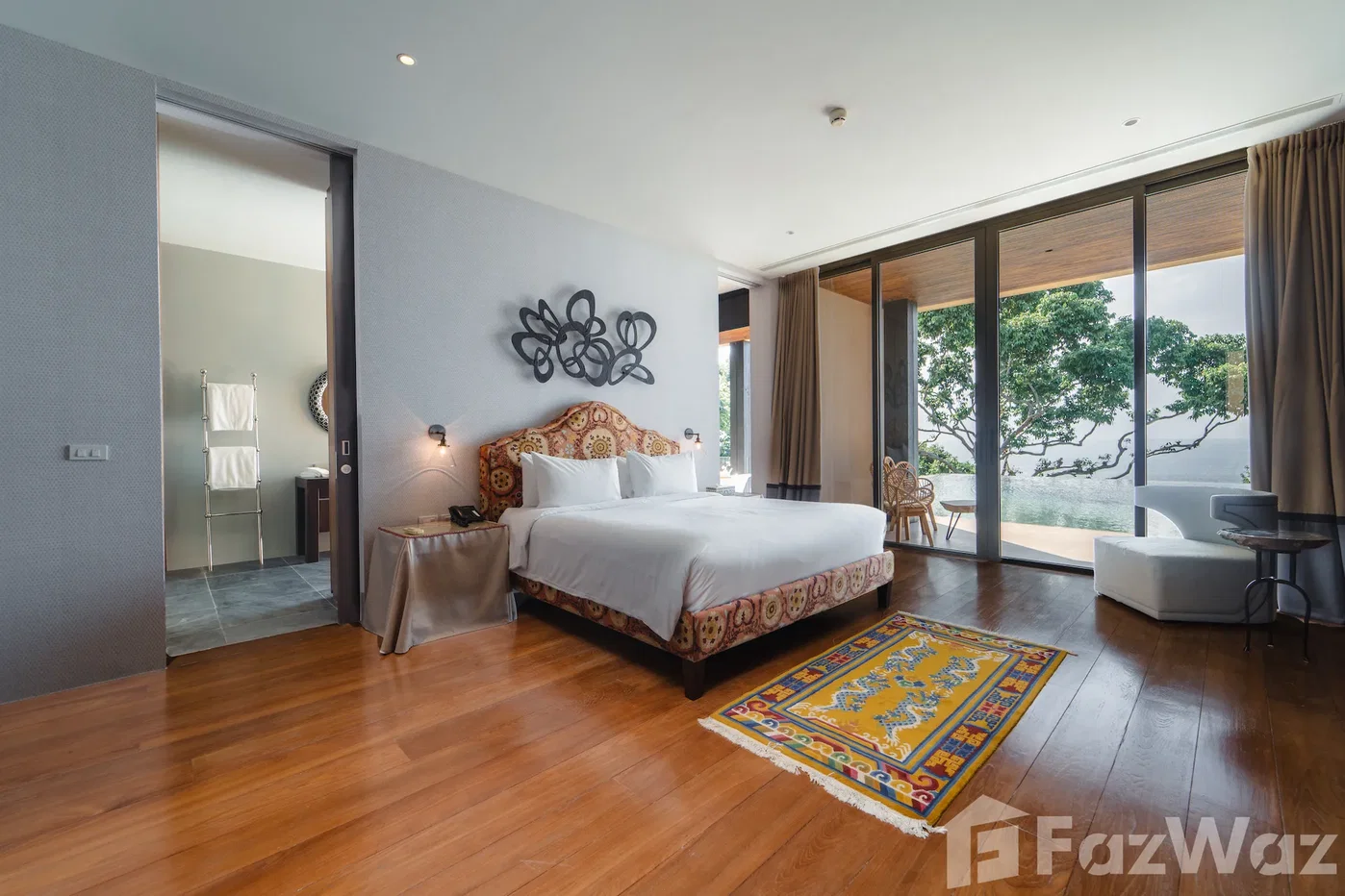 picture Oceanfront Artistic and Tastefully Designed Villa 1943751 - 22/24