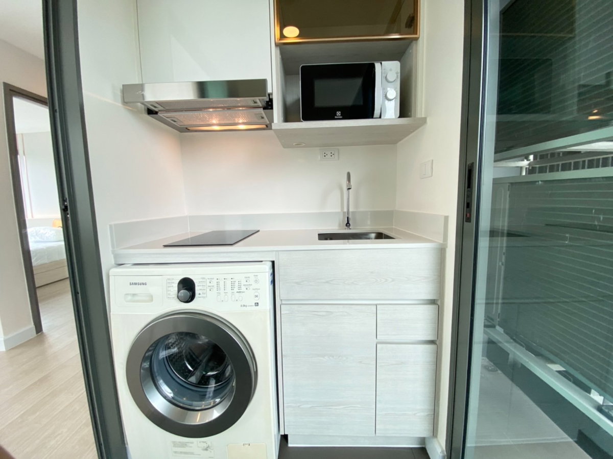 รูป ให้เช่าคอนโด Metro Luxe Rose Gold Phahol - Sutthisan 53 ตร.ม. 🏢✨  - รูปที่ 13/29