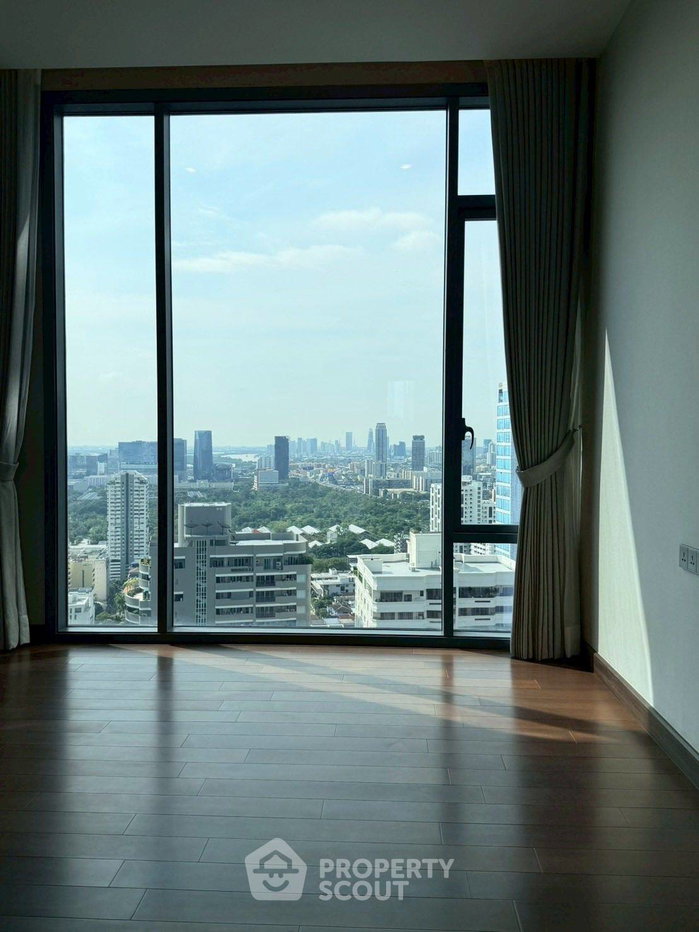picture 31st-Floor 3-BR 155 Sqm Condo In Q1 Sukhumvit Near BTS Nana (ID 2433317) - 5/11