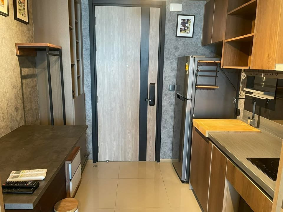 รูป ให้เช่าคอนโด Oka Haus Sukhumvit 36 (35 ตร.ม.) 1 นอน 1 น้ำ พร้อมอยู่ - รูปที่ 4/10