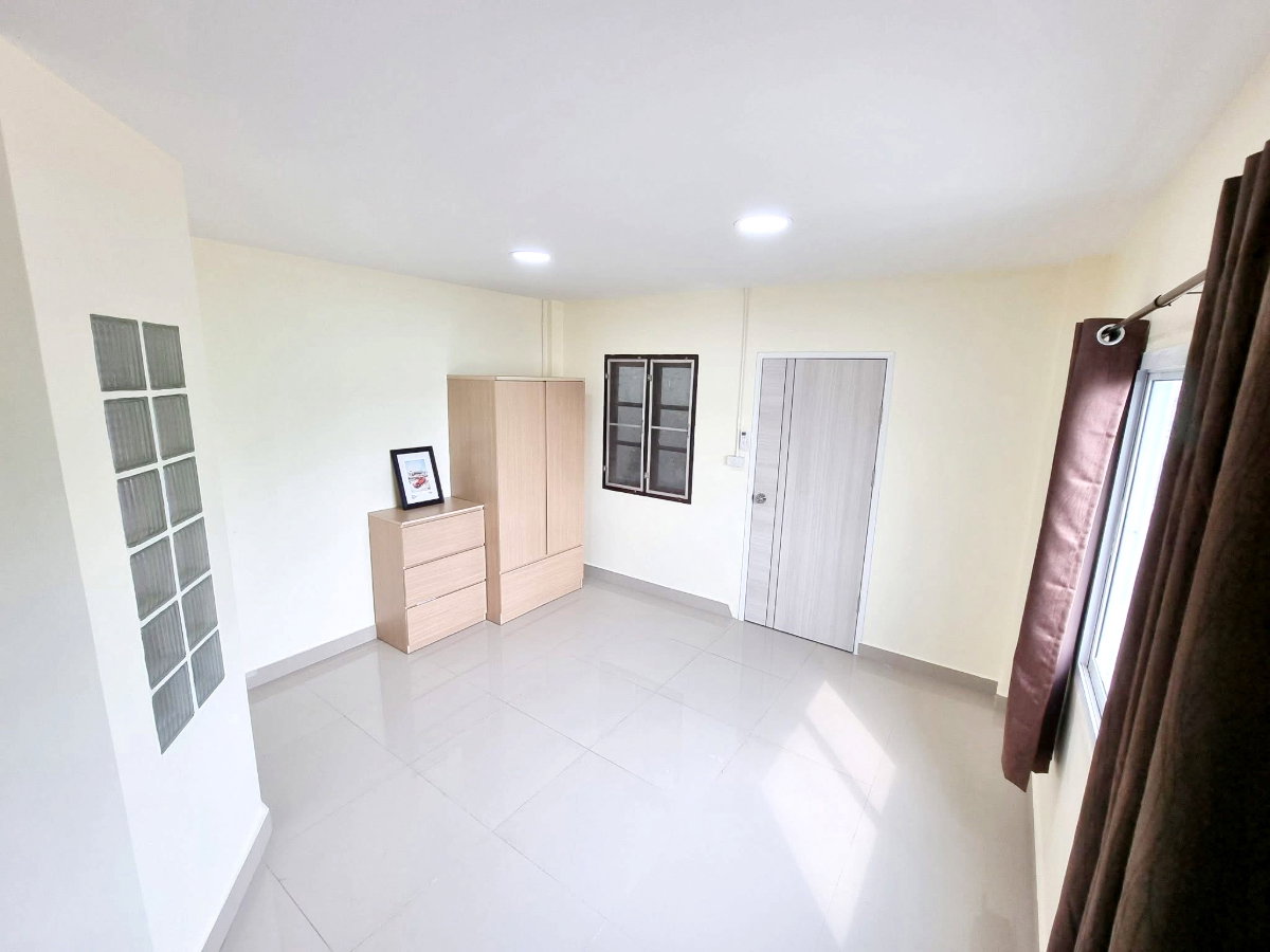 รูป HK0659♛ทาวน์เฮ้าส์ 3 ห้องนอน ให้เช่า⚝รัชดา-ห้วยขวาง♜MRT ห้วยขวาง∞099-5919653,065-9423251▚Line@sureresidence - รูปที่ 8/11