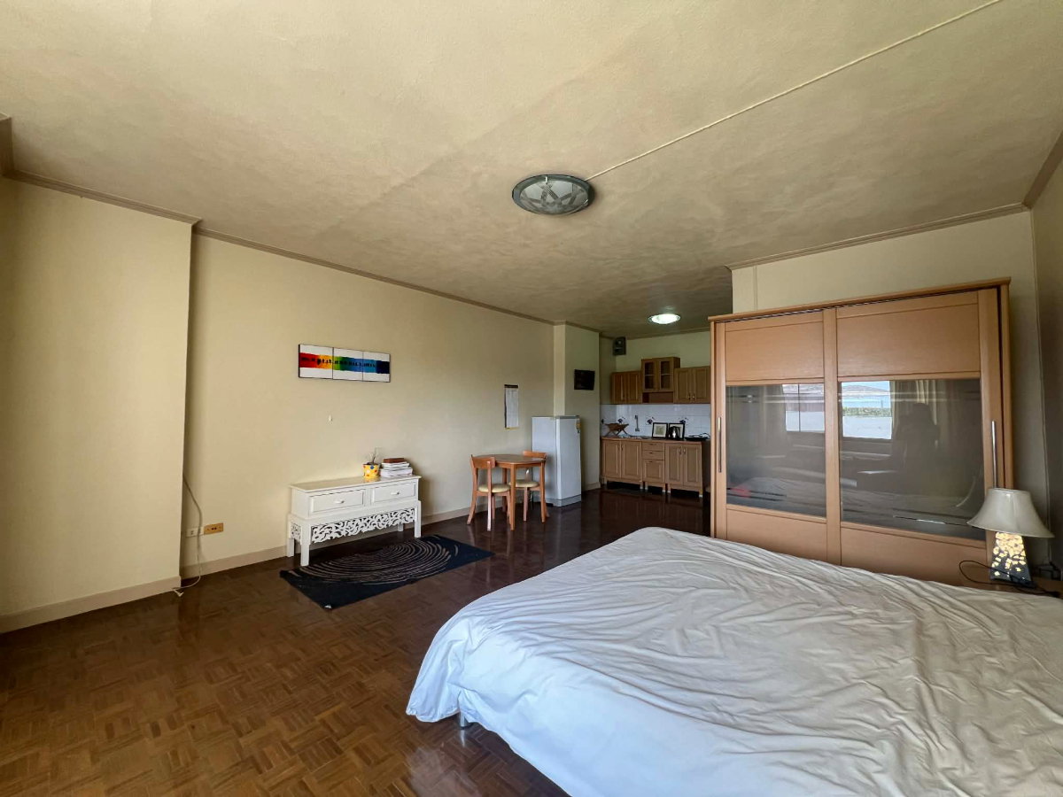 picture For Sale! Chiang Mai Riverside Condominium - 16/16