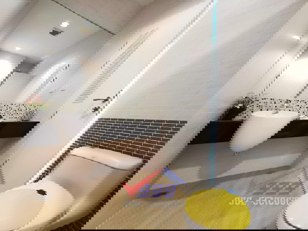 รูป 🏙️ ให้เช่าคอนโด - 3 ห้องนอน ห้องกว้างโปร่งโล่ง รู้สึกสบายไม่อึดอึด ตกแต่งครบ ห้องมุมเป็นส่วนตัว (F121912) - รูปที่ 22/37