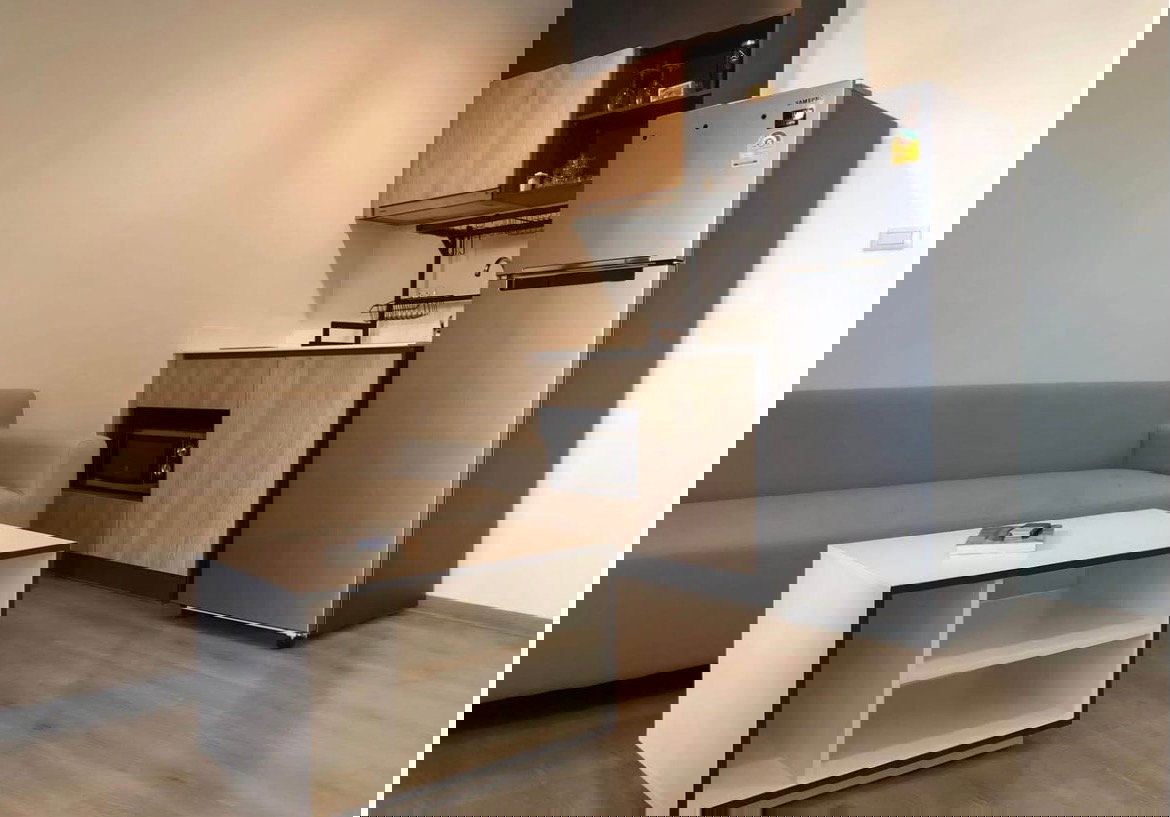 picture The Base Phetkasem for rent ✨ Fully furnished - 3/5