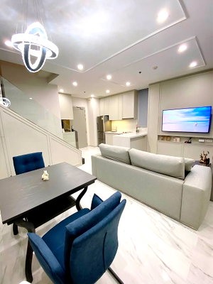 Condos for sale : ✅ Duplex 2-storey corner unit, lowest price in the project, only 100m to BTS Phayathai  ✅ Ideo Q Phayathai 