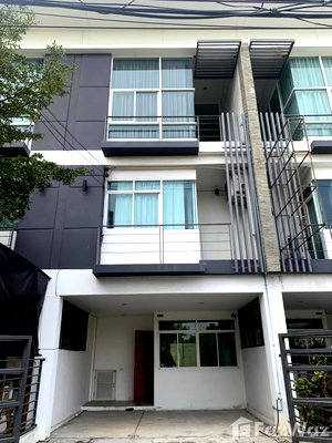 ขายบ้านเดี่ยว : ขาย บ้านเดี่ยว 4 ห้องนอน ในโครงการ ไอ เพลส นาคนิวาส 48 1931769